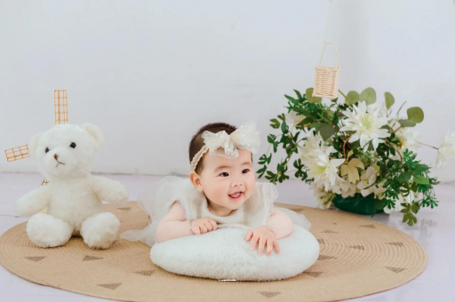 广州代怀试管生子宝宝多大睡枕头